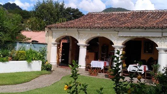 Arrin Cuan Antigua